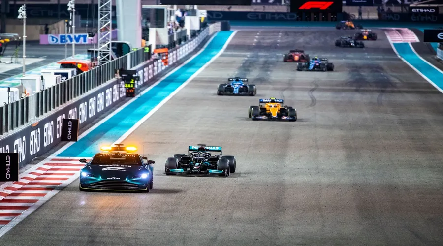 Wittich defiende las polémicas decisiones de Masi en Abu Dhabi 2021