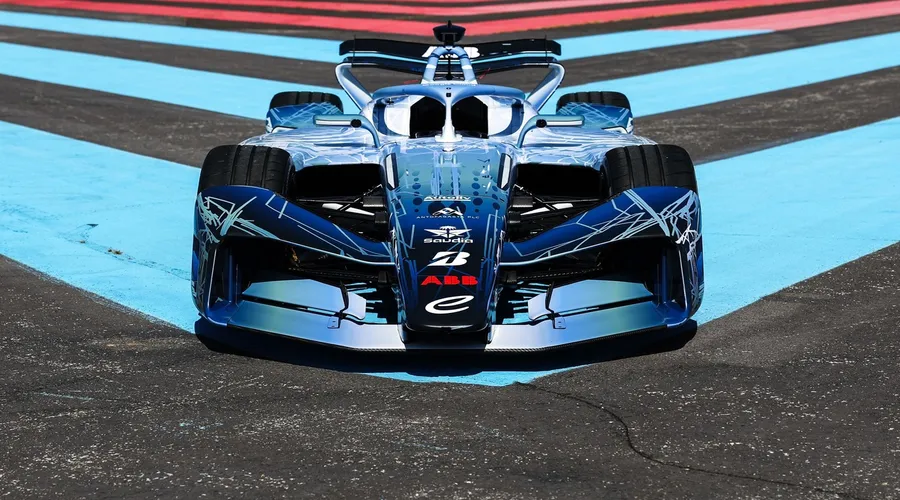 Dodds: La Fórmula E ayuda a la F1 a entender sus nuevas reglas para 2026